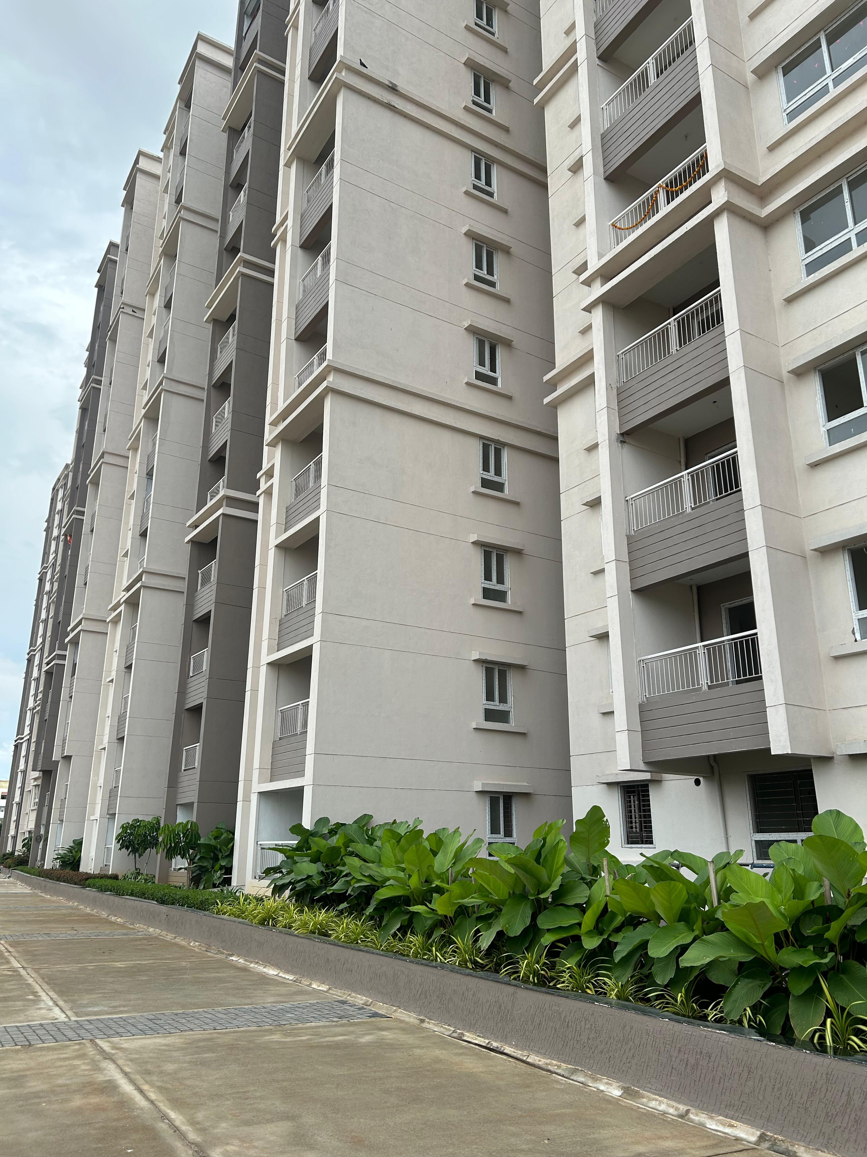 1514 Sq.Ft Flat with 3BHK For Sale in Kalkere Agara Main Road Bengaluru